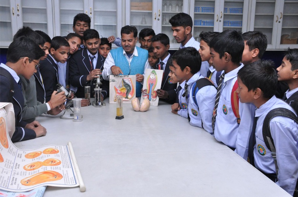 Science Practical Hub